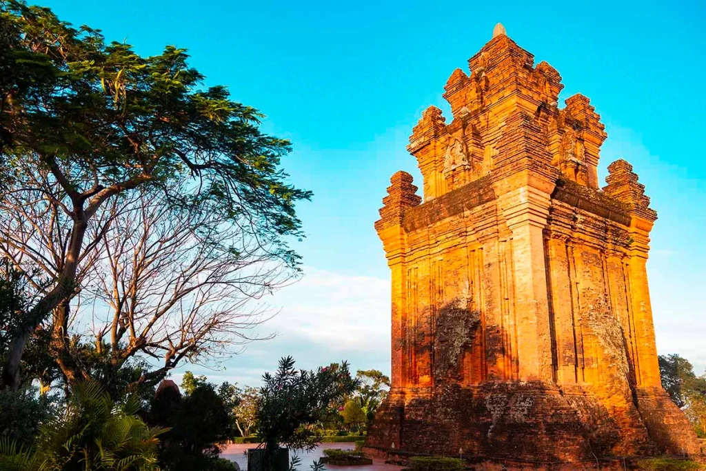 Sunset at Nhan Tower