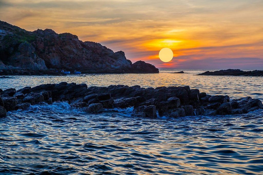 Rocky coastline of Phu Yen at sunset