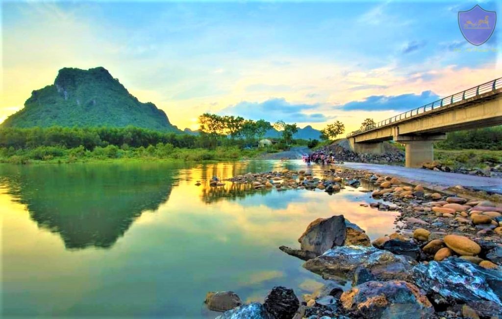 Rockpile hill seen from a distance